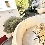 - Close To Tramway Apartamento *